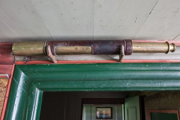 Søkikkerten i dagligstuen på Museumsgården